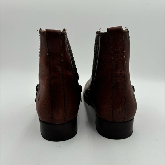 Frye Women’s 8.5 Brown Leather Carly Zip Ankle Boots - Picture 5 of 8